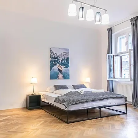 Spacious 2Br Apt -Near Wiener Stadthalle Burggassewiener Well Located Viena Exterior foto