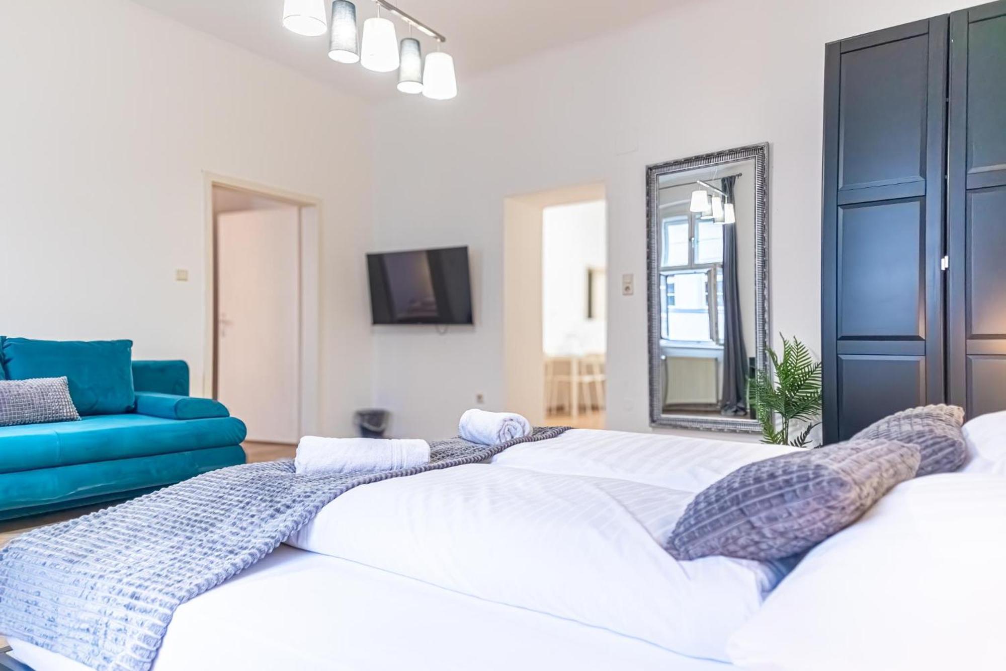 Apartamento Spacious 2br -near Wiener Stadthalle Burggassewiener Well Located *
